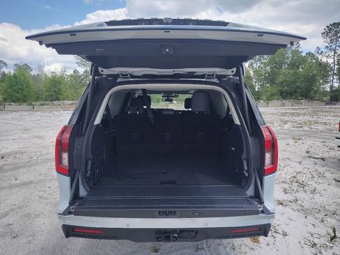 Used 2025 Ford Expedition Max Active AWD/4WD image 15