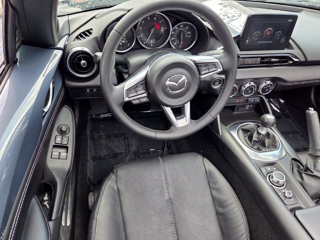 Certified 2021 MAZDA MX-5 Miata RF Grand Touring RWD image 8