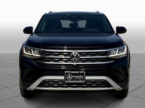 Used 2021 Volkswagen Atlas Cross Sport SEL Premium image 3