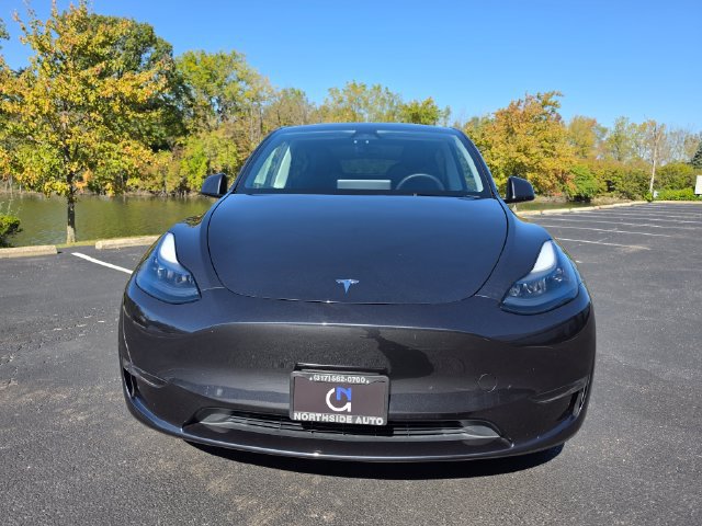 Used 2024 Tesla Model Y Long Range AWD/4WD image 13