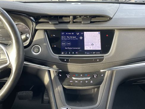 Certified 2023 Cadillac XT5 Premium Luxury w/ LPO, Floor Liner Package image 13