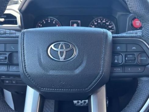 Used 2025 Toyota Tacoma TRD Sport w/ TRD Sport Upgrade Package AWD/4WD image 33