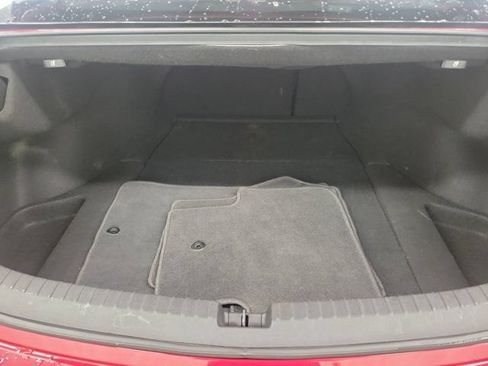 Used 2018 Acura TLX FWD image 9