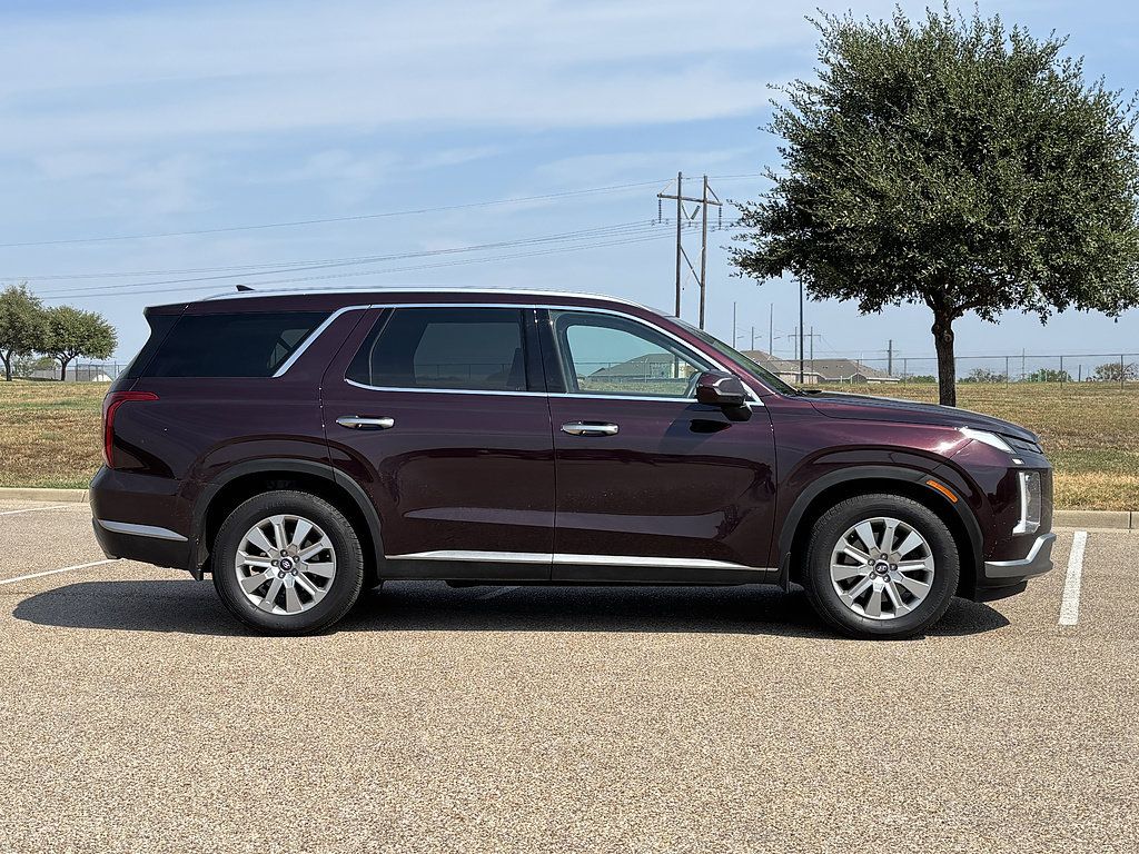 Used 2023 Hyundai Palisade SEL w/ Cargo Package FWD image 4