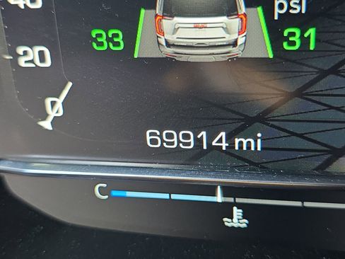 Used 2022 GMC Yukon Denali image 15