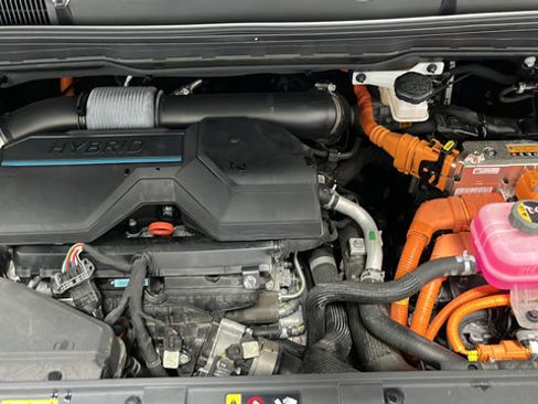 Used 2025 Kia Carnival SX FWD image 28