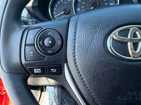 Used 2016 Toyota Corolla LE image 30