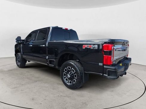 Used 2024 Ford F350 Platinum w/ FX4 Off-Road Package AWD/4WD image 3