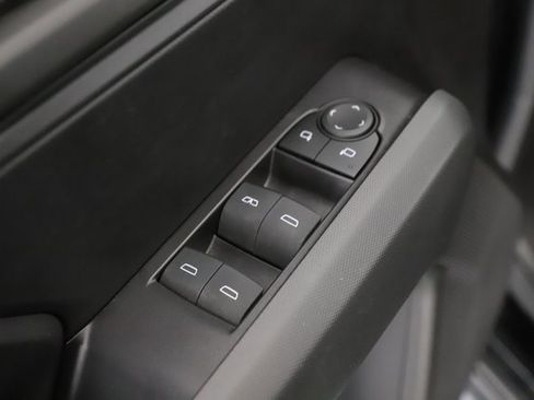 Used 2024 Chevrolet Colorado Trail Boss image 18