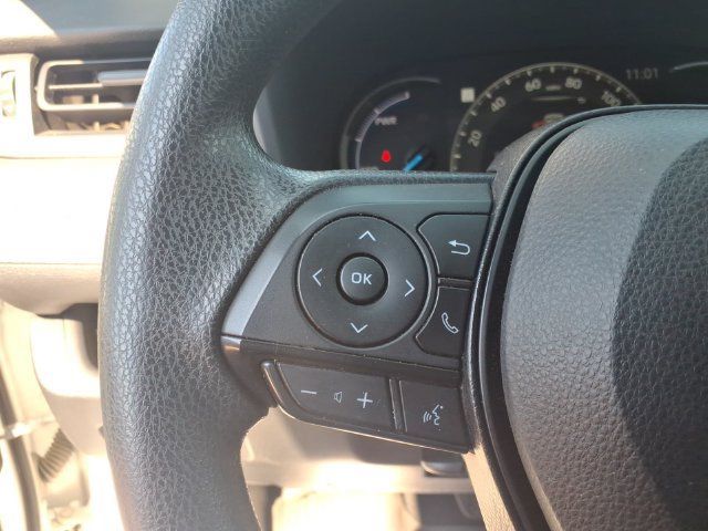 Used 2023 Toyota RAV4 XLE AWD/4WD image 22