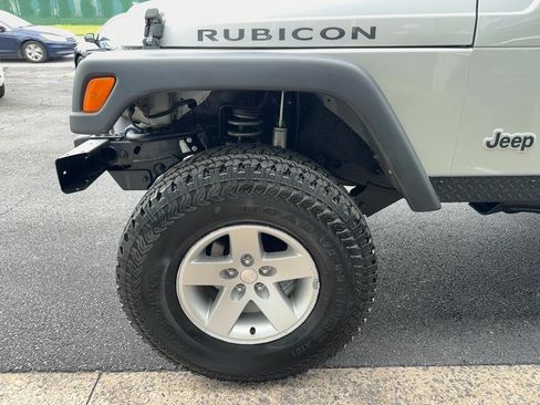 Used 2005 Jeep Wrangler Rubicon AWD/4WD image 23