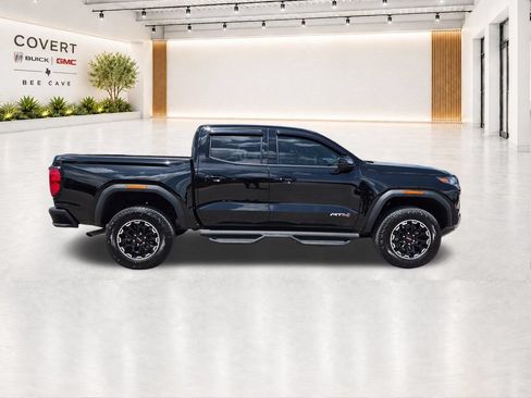 Used 2026 GMC Canyon AT4 AWD/4WD image 16