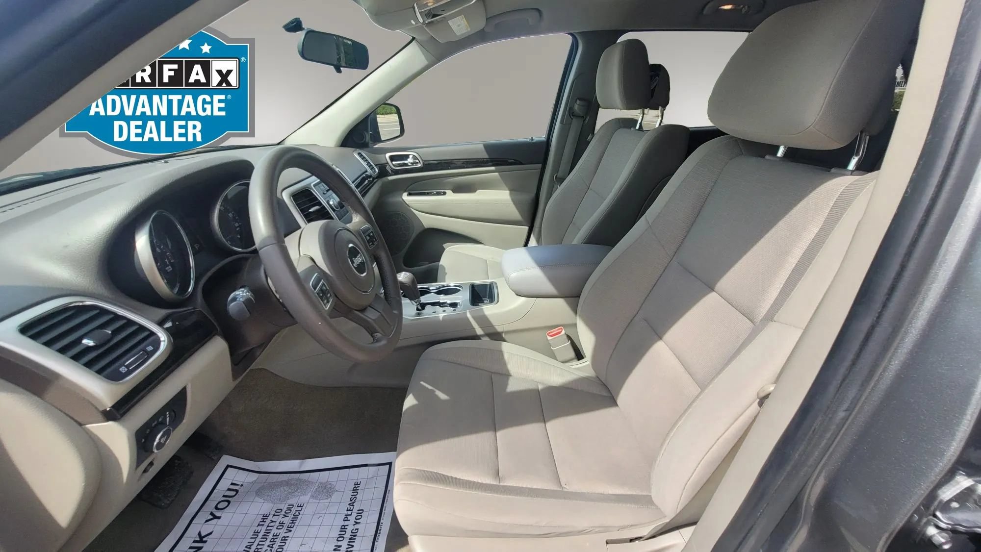 Used 2012 Jeep Grand Cherokee Laredo RWD image 11