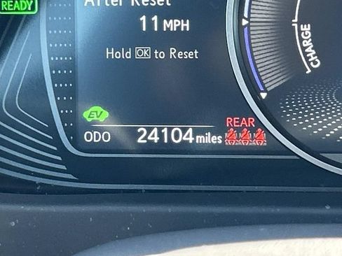 Used 2024 Lexus UX 250h FWD image 31