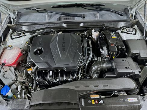Used 2025 Hyundai Sonata SEL FWD image 32