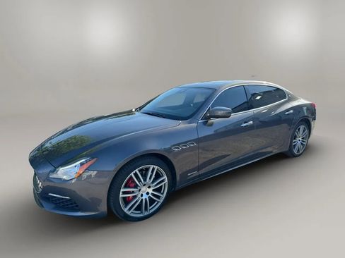 Used 2017 Maserati Quattroporte S GranLusso Q4 AWD/4WD image 5