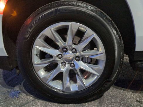 Used 2023 Chevrolet Tahoe Premier image 32