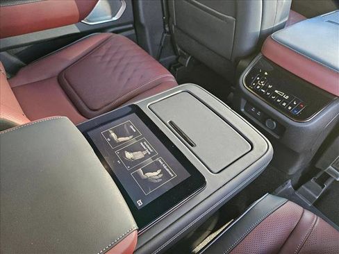 Used 2025 INFINITI QX80 Autograph w/ Autograph Exterior Package image 22