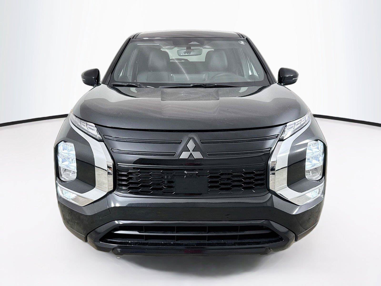 New 2026 Mitsubishi Outlander SE FWD image 8