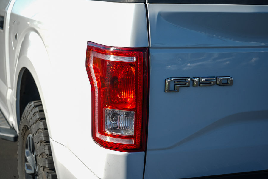 Used 2015 Ford F150 XLT w/ Equipment Group 301A Mid RWD image 7