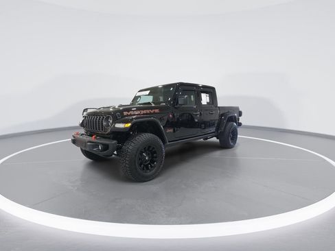 Used 2025 Jeep Gladiator Mojave image 4
