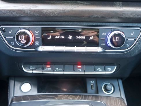 Used 2018 Audi Q5 Prestige w/ Prestige Package AWD/4WD image 42