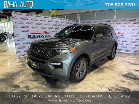 Used 2021 Ford Explorer XLT w/ Equipment Group 202A AWD/4WD image 1