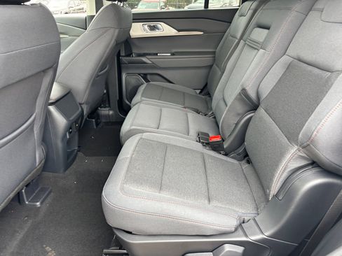 New 2026 Ford Explorer Active image 17