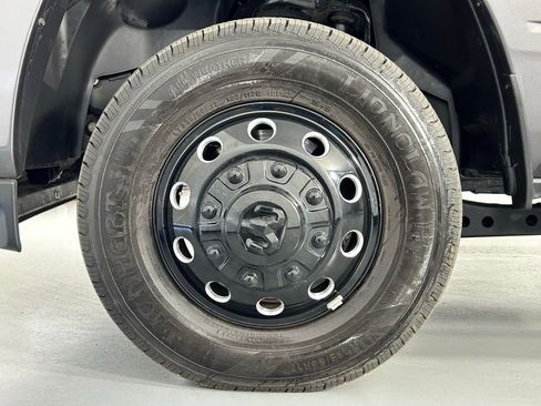 Used 2022 RAM 3500 Big Horn w/ Safety Group B image 34