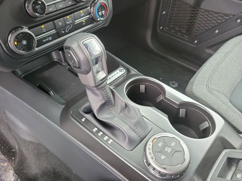 New 2026 Ford Bronco 4-Door AWD/4WD image 16