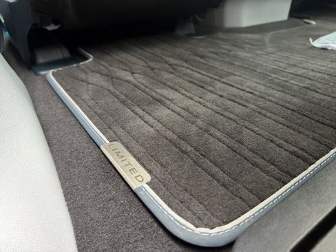 Certified 2024 Ford F350 Limited w/ FX4 Off-Road Package image 43