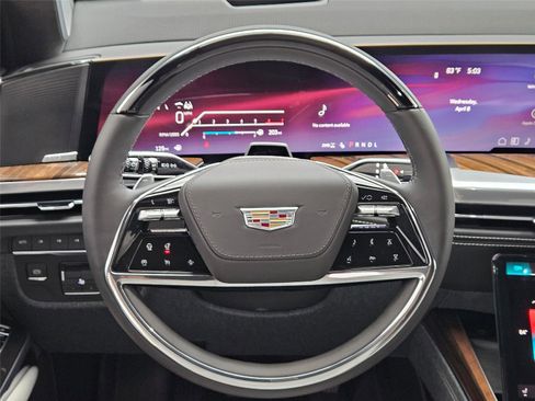 Used 2026 Cadillac Escalade ESV Platinum Sport w/ LPO, ONYX Package AWD/4WD image 12