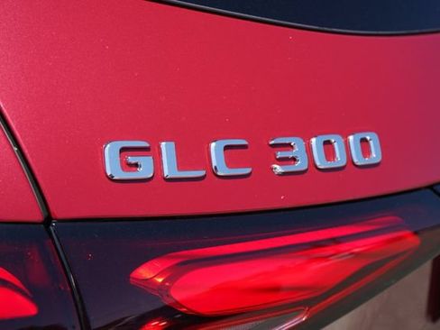 Used 2026 Mercedes-Benz GLC 300 image 14