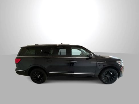 Used 2020 Lincoln Navigator L Reserve w/ Equipment Group 208A Reserve AWD/4WD image 9