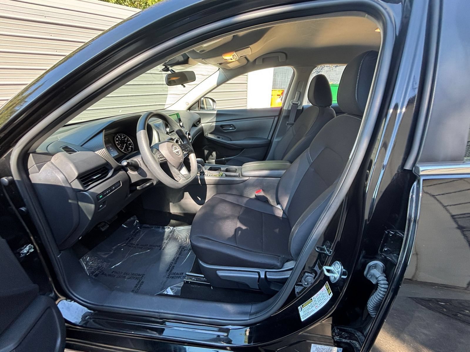 Used 2025 Nissan Sentra S FWD image 21