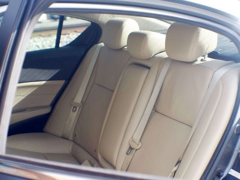 Used 2014 Acura ILX w/ Premium Package image 35