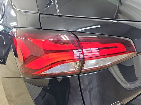 Certified 2023 Chevrolet Equinox RS w/ LPO, Floor Liner Package image 40