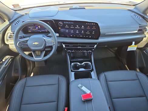 New 2026 Chevrolet Traverse LT w/ Driver Confidence Package image 22