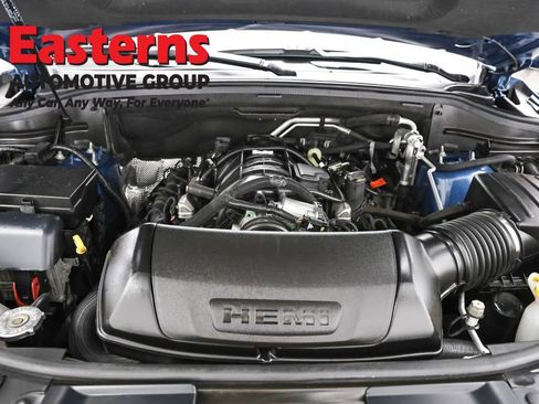 Used 2024 Dodge Durango R/T AWD/4WD image 7