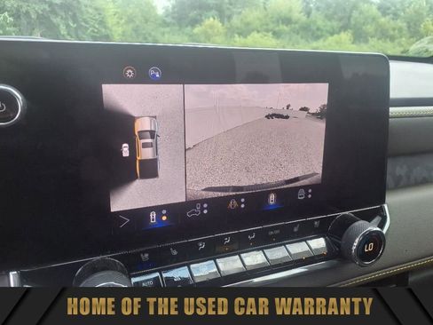 Used 2025 Chevrolet Colorado ZR2 w/ Technology Package image 24