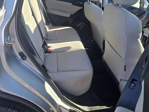 Used 2015 Subaru Forester 2.5i Premium image 17