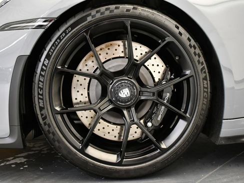 Used 2024 Porsche 911 GT3 image 16