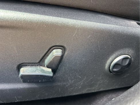 Used 2019 Dodge Charger Scat Pack w/ Plus Group RWD image 27