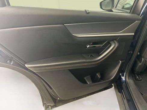 Used 2024 MAZDA CX-90 Plug-In Hybrid w/ Premium Pkg AWD/4WD image 28