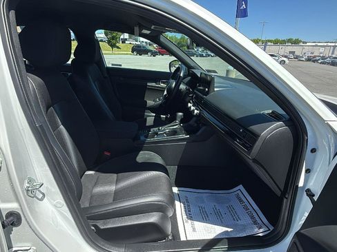 Used 2024 Honda Civic Sport image 19