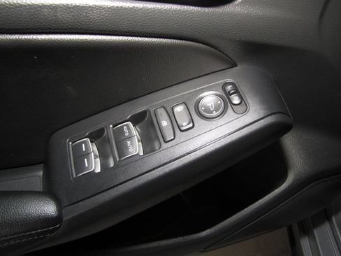 Certified 2024 Honda Civic EX-L image 12