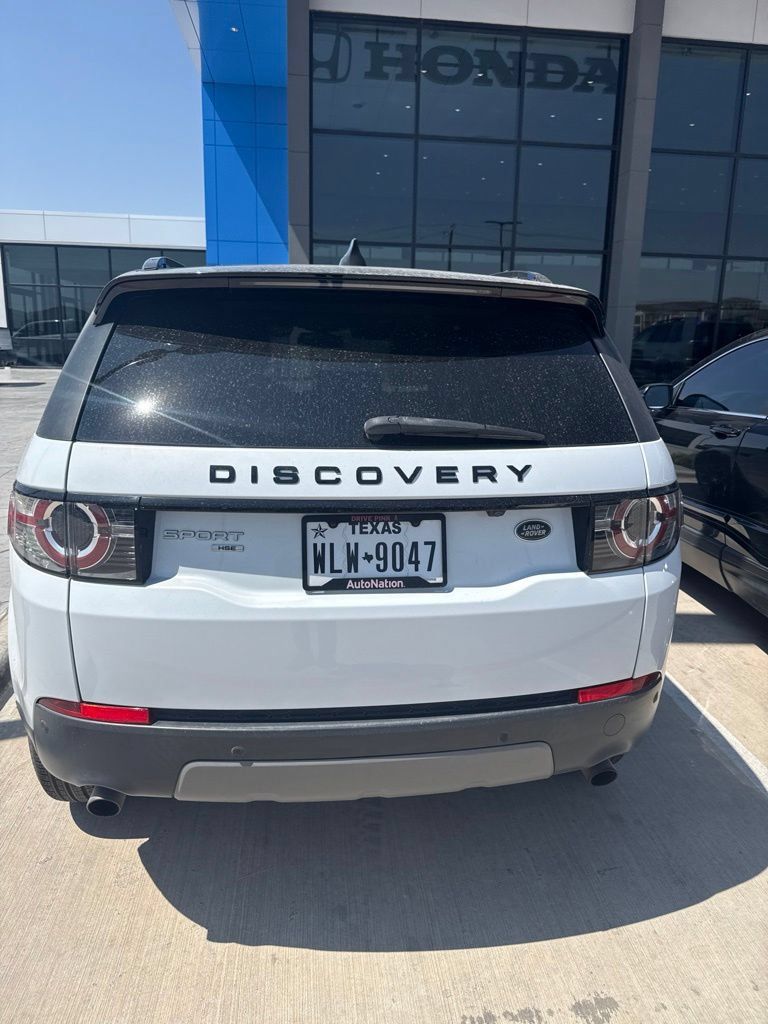 Used 2018 Land Rover Discovery Sport HSE AWD/4WD image 8