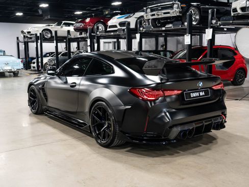 Used 2021 BMW M4 Coupe w/ Executive Package image 3