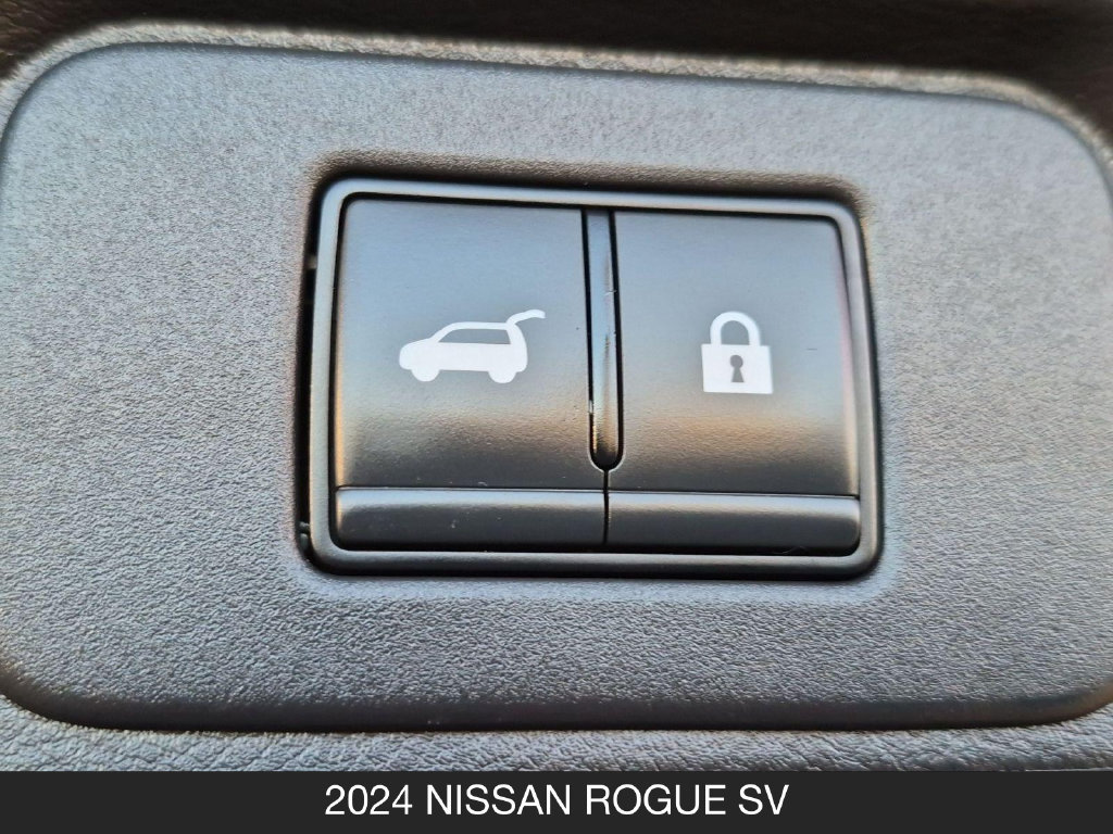 Certified 2024 Nissan Rogue SV w/ SV Premium Package FWD image 25