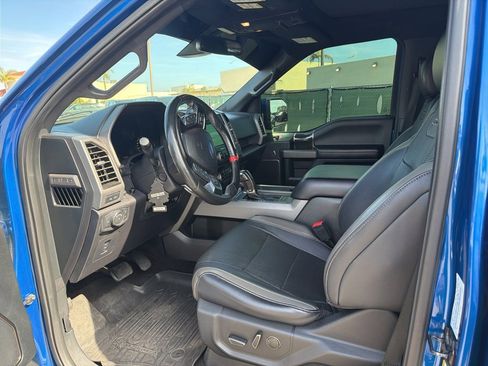 Used 2018 Ford F150 Raptor w/ Equipment Group 802A Luxury image 7